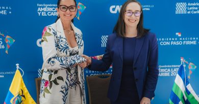 ¡Habemus mancomunidad! Un hito histórico liderado por la Prefecta Marcela Aguiñaga marca el camino para rescatar el río Guayas